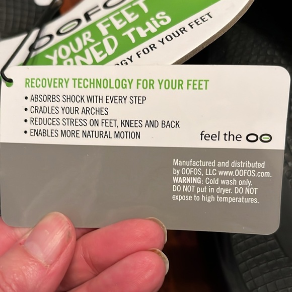 NEW OOFOS Black Flip Flops Sandals Womens 11 men’s 9 - Picture 5 of 8